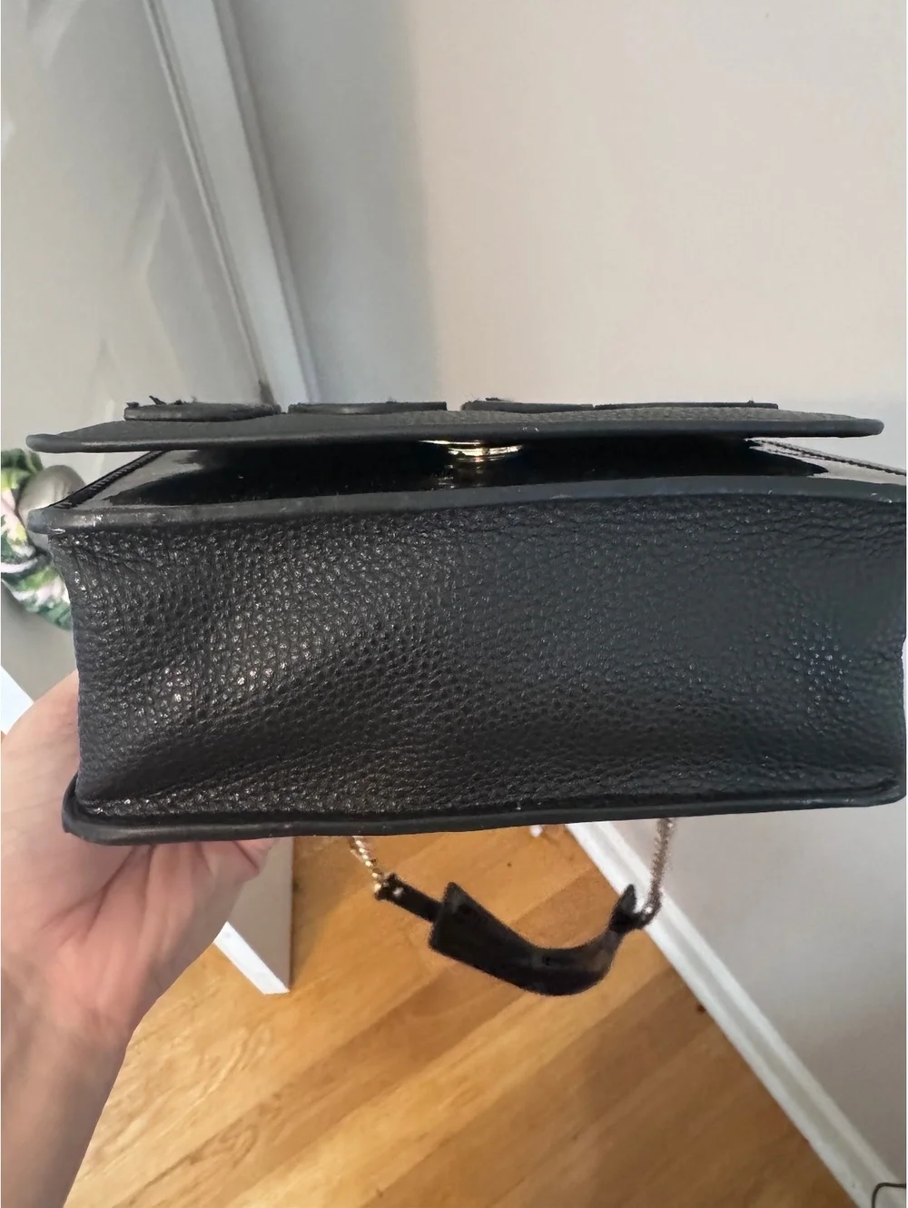 BCBG large crossbody - great condition